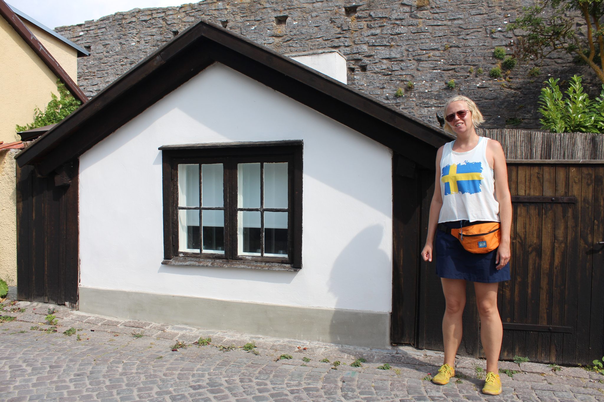 The smallest of all the small houses in Visby. I'm posing purely for scale.